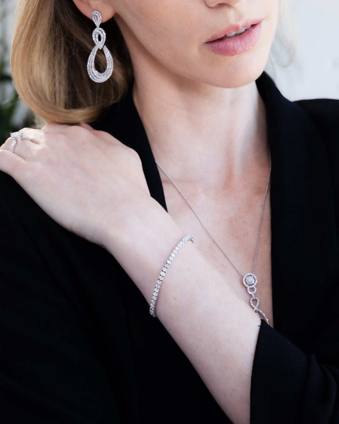 7" Tennis Bracelet: 14k White Gold, 10.25 Carats, Lab Grown Diamonds, E/F VS | Artisan Diamond